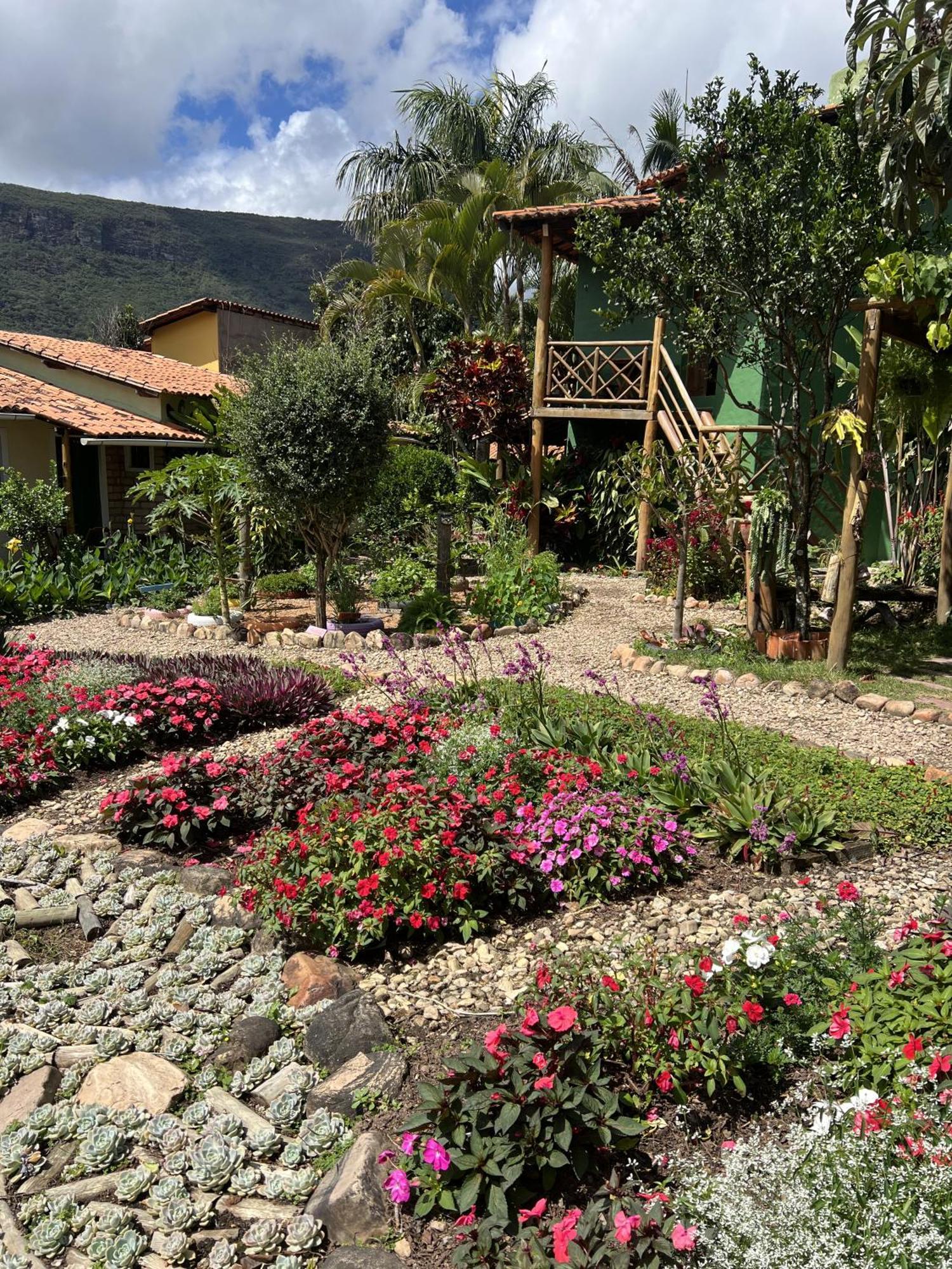 Pousada E Hostel Pe No Mato Вали-ду-Капан Экстерьер фото