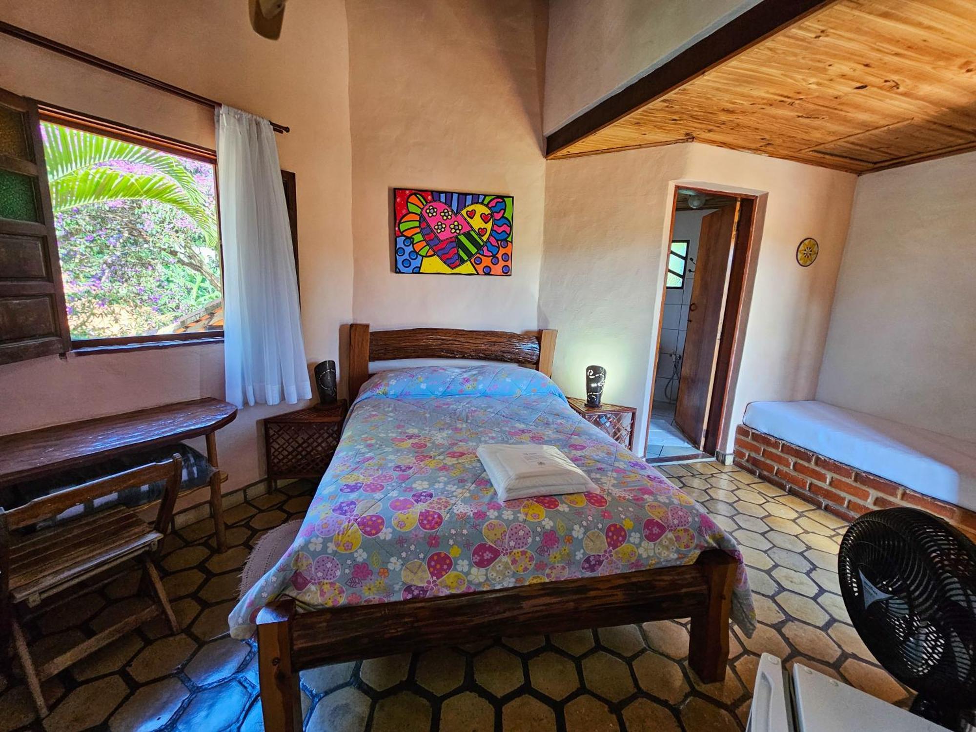 Pousada E Hostel Pe No Mato Вали-ду-Капан Экстерьер фото